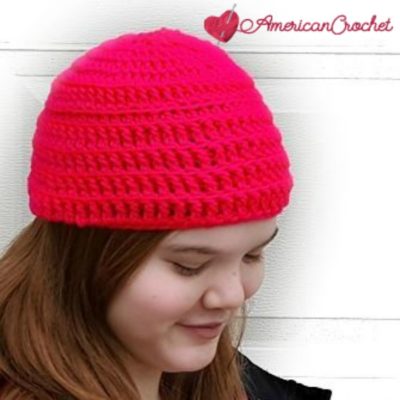 Easy Reversible Messy Bun Hat {Free Crochet Pattern}