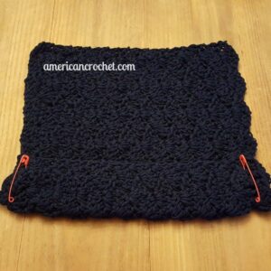 Picnic Pocket Napkin | Free Crochet Pattern | American Crochet @americancrochet.com #freecrochetpattern
